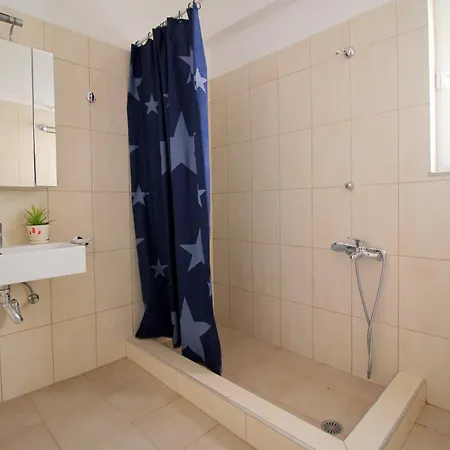 Afrimi Relax Apartment Sarande