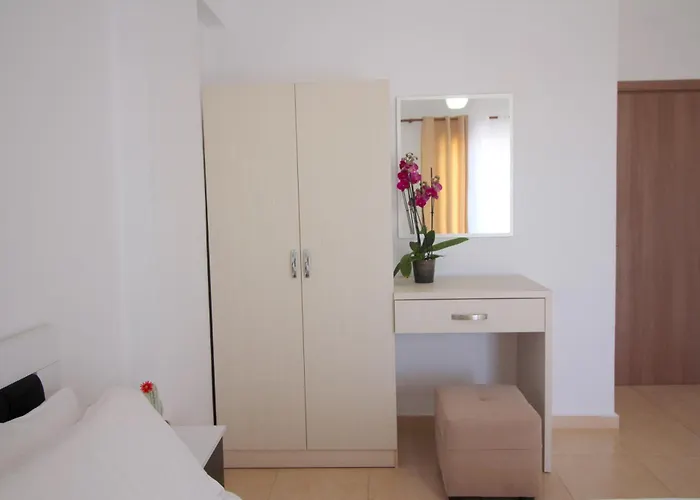 Afrimi Relax Apartment Sarande